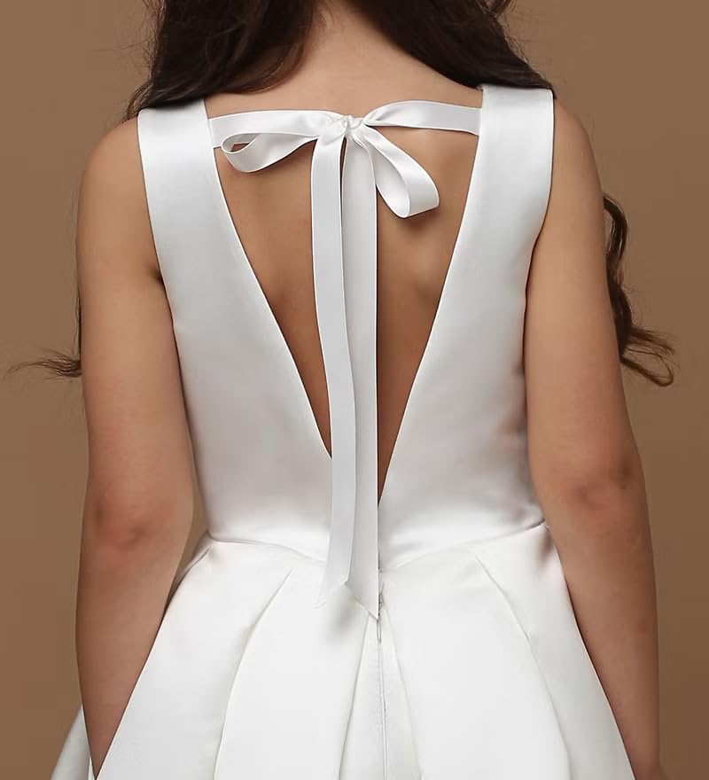 White Flower Girls Dress with Bow Pageant Dress First Communion Dress Birthday Party Dress PY1624