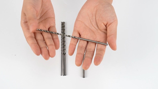 Bohrer-Set 5-tlg. Aus HSS-Stahl | Spiralbohrer 2-5mm Für Holz, Kunststoff & Metall | Extra Lang, Präzise & Robust