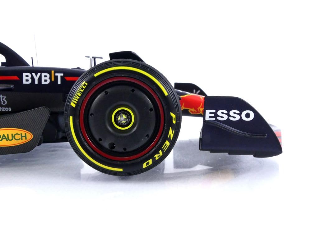 Amazon | Minichamps 1/18 オラクルRB18フェルスタッペン オランダ