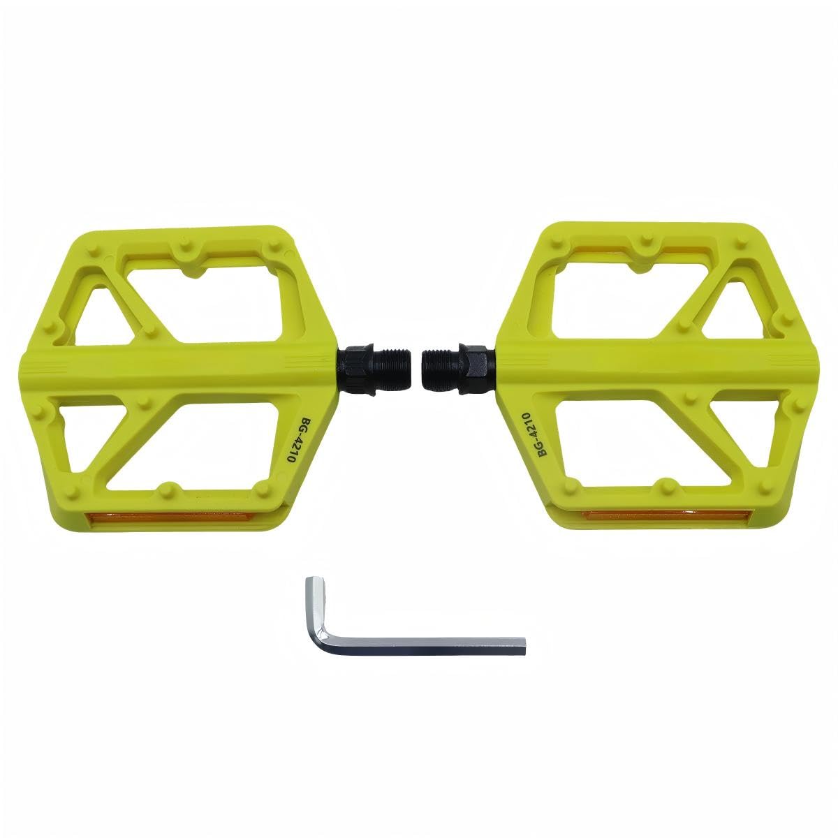 Riven 2 pcs Bicycle Pedals, Machined Flat Pedals, with Removable Non-Slip Nails, for MTB Road Bike Cycling (Yellow)