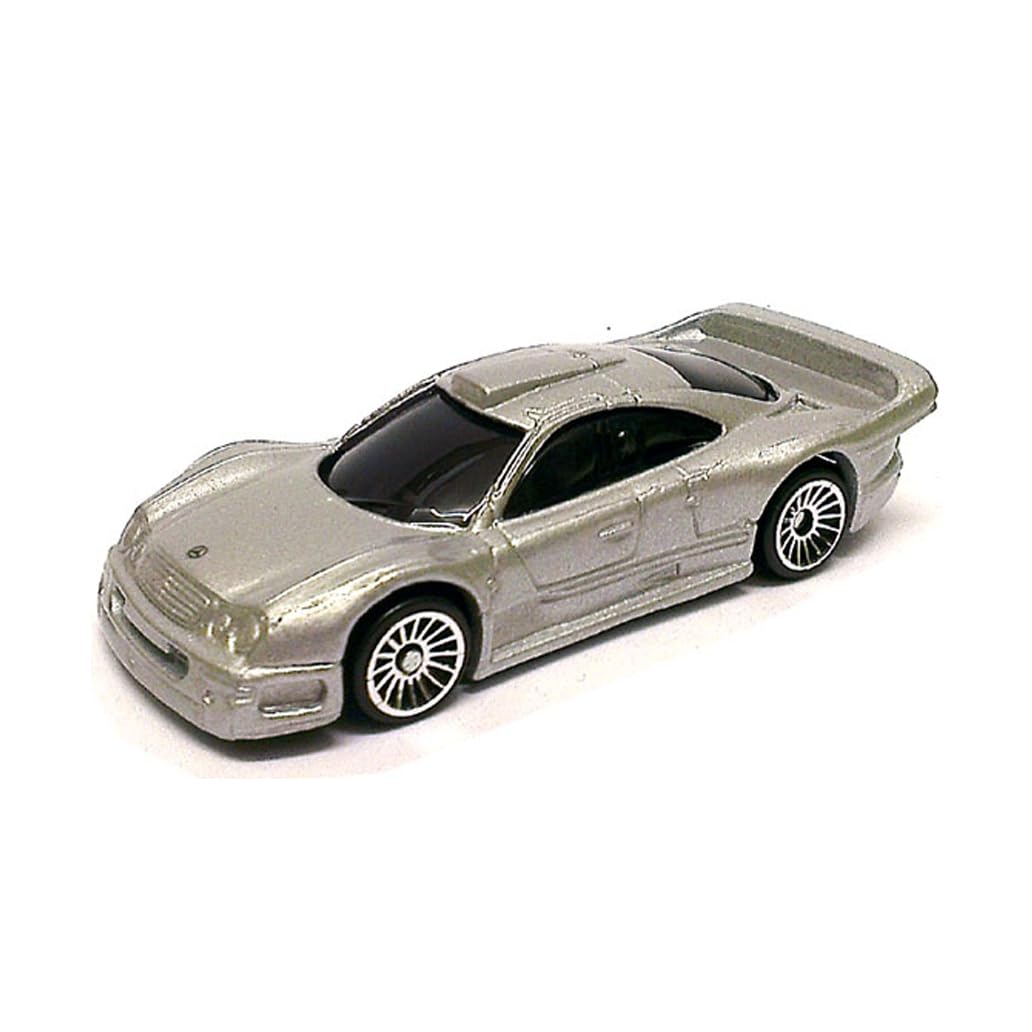 Motor Mania Maisto - Mercedes GLK GTR Class (Silver Colour) - 1:64 Scale Size (Plastic Bag Packaging)