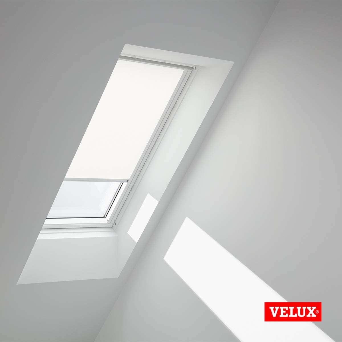 VELUX Dachfenster Sichtschutz-Rollo, weiße Schienen, S08, Weiß | Lichtanpassung, diffuses Sonnenlicht, schmale Schienen