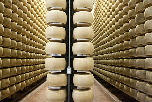 Parmigiano Reggiano DOP Parmesan Cheese - Original - 1kg (+/- 5%) from GREAT BRITISH TRADING LIMITED - 4