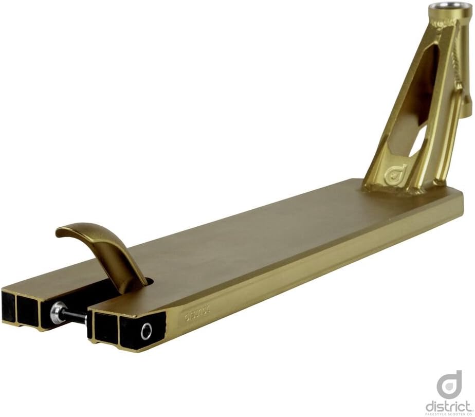 District HT Signature Series Deck - Cam Ward