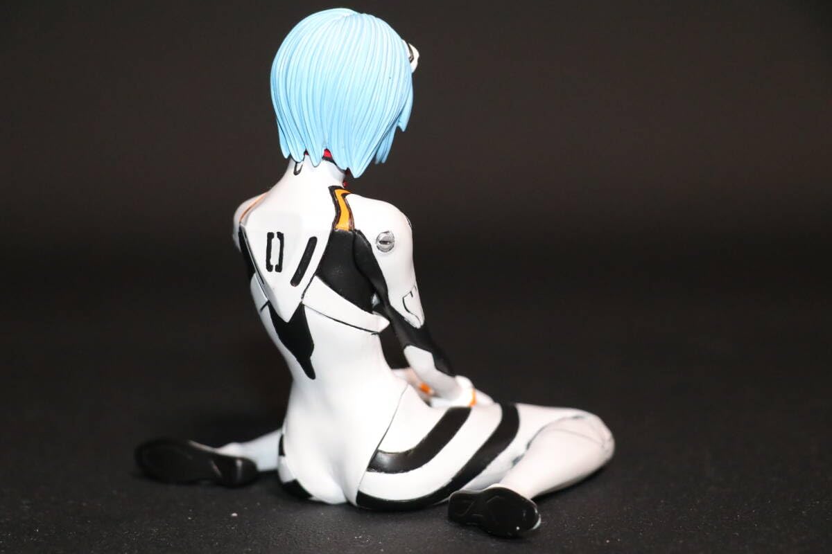 Amazon.co.jp: アトリエイット 綾波レイ 1/8スケール リアル