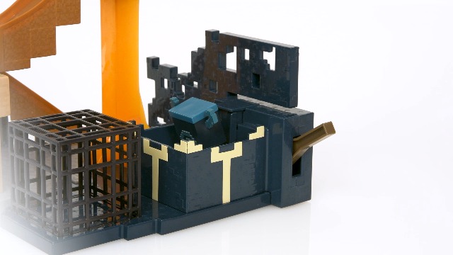 日本未発売 マイクラ MINI MODE スティーブ ウォーデン プレイセット Amazon.com: Mattel Minecraft Mini Mode Playset, Rise of the