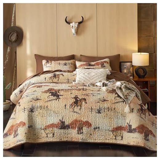 Wake In Cloud - Western Quilt Set, Rustic Ranch Life with Cowboy Southwestern Vintage Country Pattern Printed, Reversible Lightweight Bedspread Coverlet, 3 Pieces, Ochre Brown, King Size