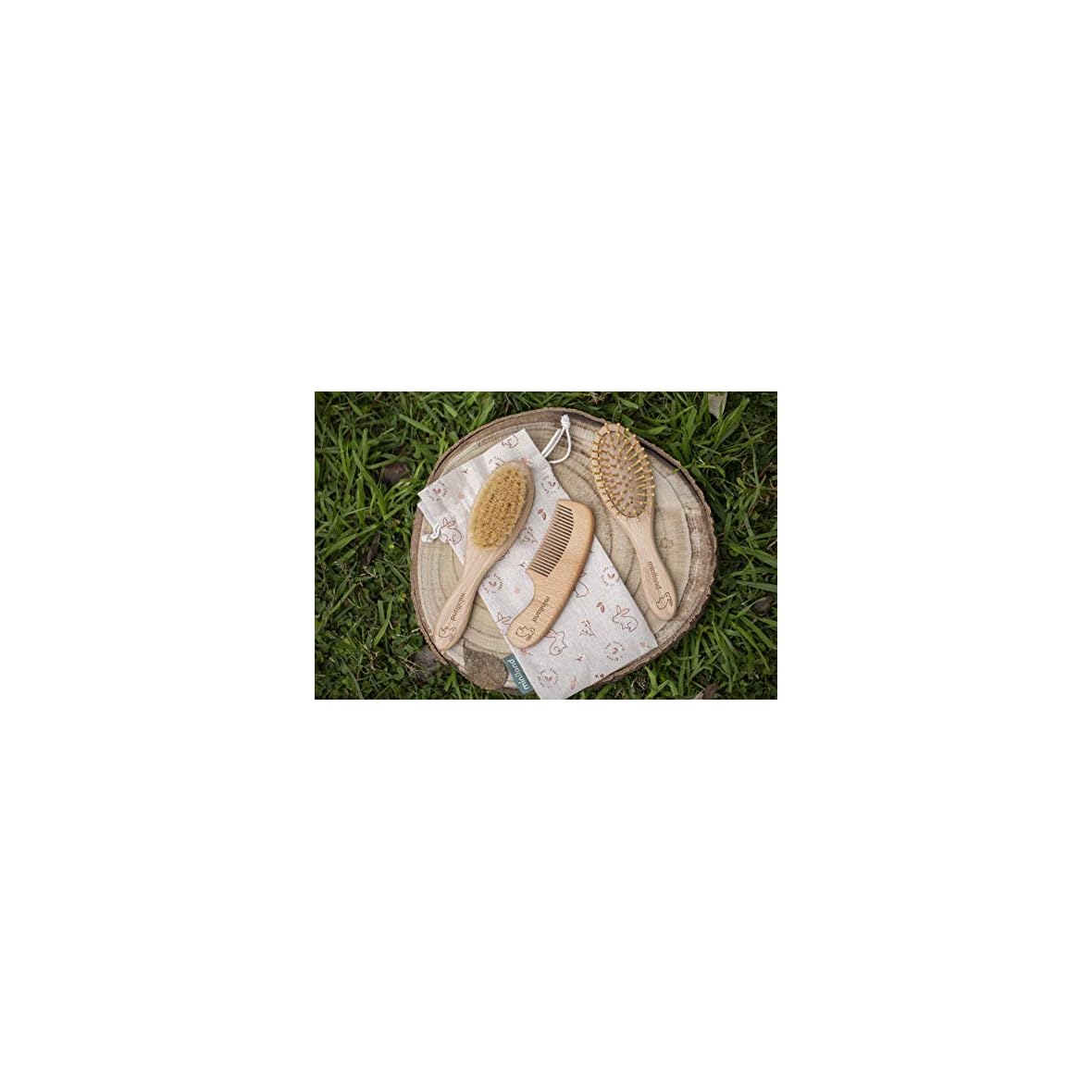 Miniland-89339-Set-de-peines-para-bebe-de-madera-natural-en-bolsita-100-sostenible-Set-de-regalo-bebe-ECO-Coleccion-EcoFriendly