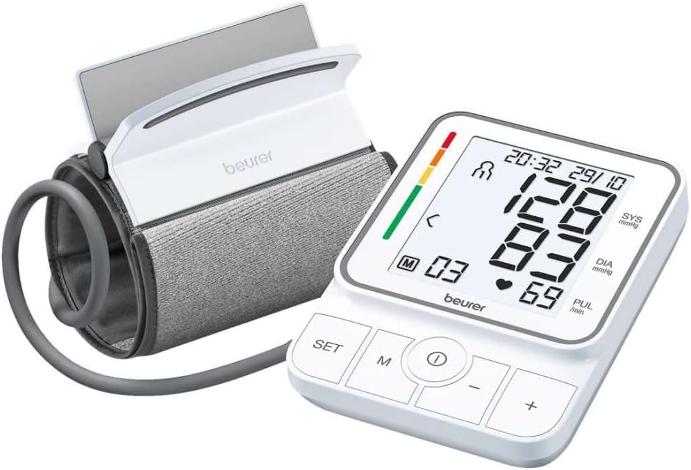 BM 51 EasyClip upper arm blood pressure monitor with innovative clip cuff for easy application with just one hand movement, fully automatic blood pressure and pulse measurement on the upper arm