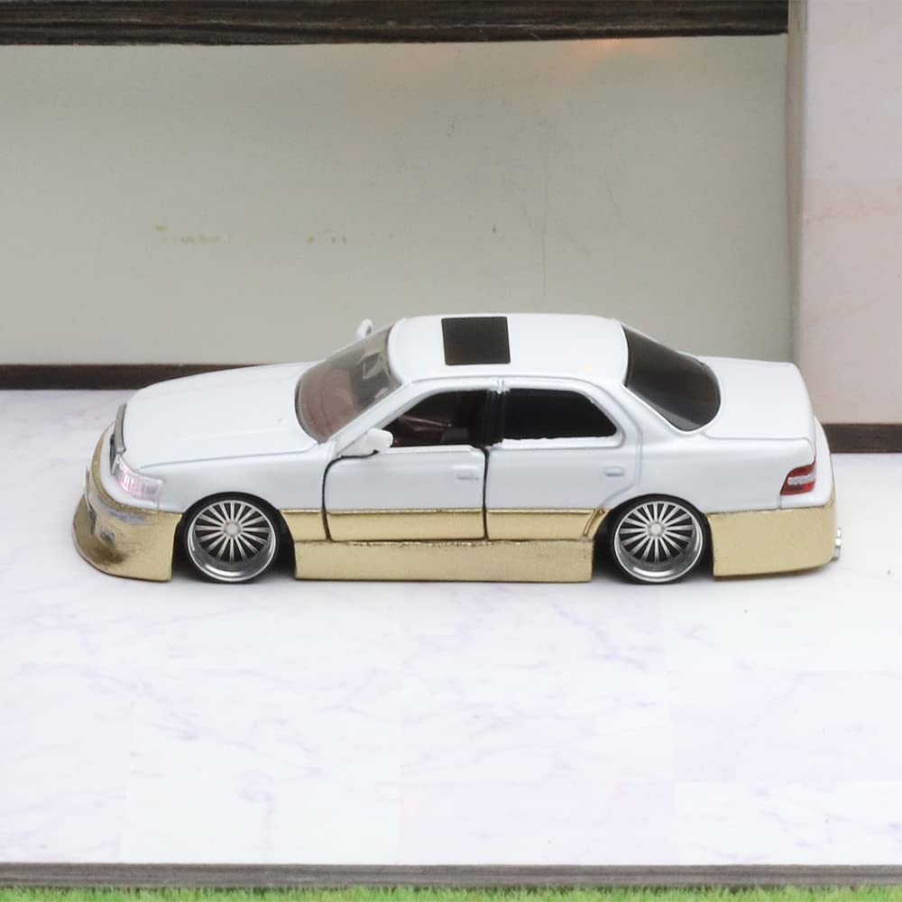 トミカ改造』 トヨタ カムリ LEXUS風カスタムフルエアロ