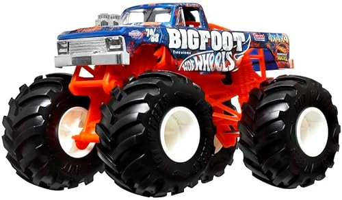 Hot Wheels Monster Truck OVERISZED Bigfoot 4X4X4