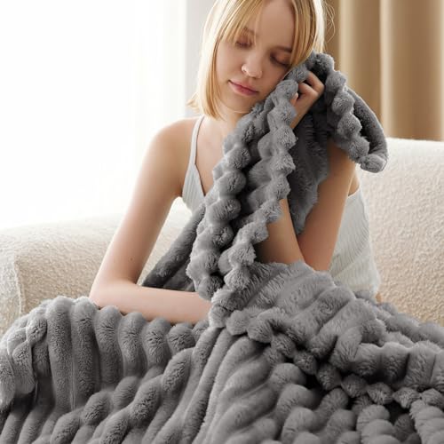 Bedsure Frost Gray Fleece Blanket for Couch - Super Soft Cozy Twin Blankets for Women, Cute Small Blanket for Girls, 60x80 Inches - 4