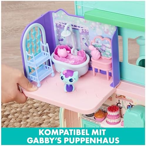2. Bild von Gabby‘s Dollhouse Deluxe Raum, Primp and Pamper Bathroom, Badezimmer mit Meerkätzchen (engl. MerCat), 3 Möbelstücken und 2 Überraschungsboxen mit Zubehörteilen, geeignet für Kinder ab 3 Jahren