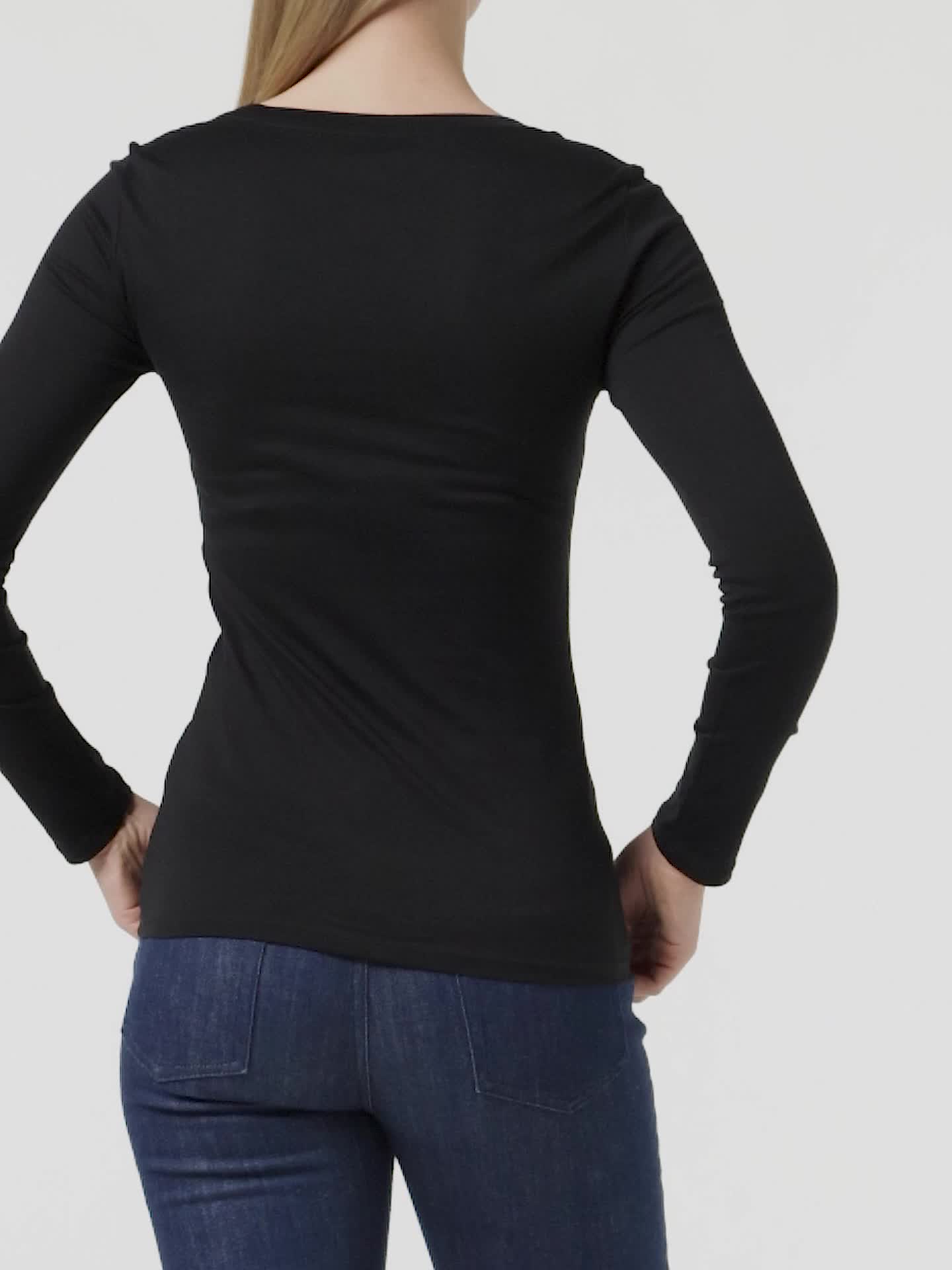 Armani Exchange Women's Basic Scoop Neck Long Sleeved Tee With