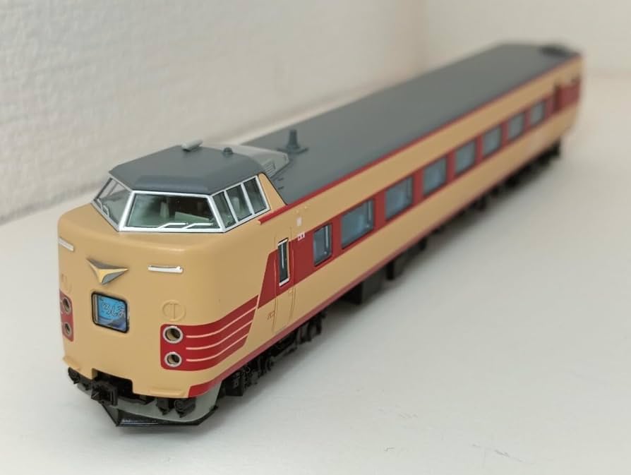 Amazon.co.jp: KATO クハ381-125 /10-1868 381系100番台