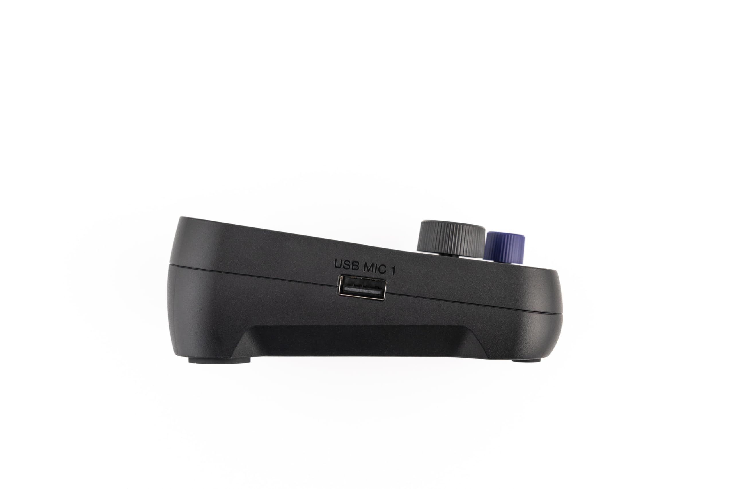 Zoom - P2 PodTrak Registratore Podcast Portatile, Mixer Podcasting e Interfaccia per Registrazioni Podcast Mobili in Qualità Audio Professionale, 2 Ingressi Microfono USB, Nero