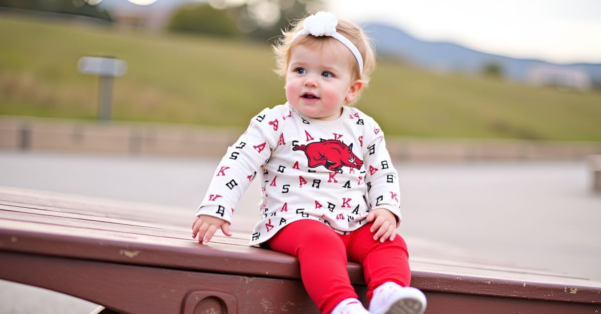 Wes and Willy Infant and Toddler Little Girls College Team All Over Logo Outfit - Image 2