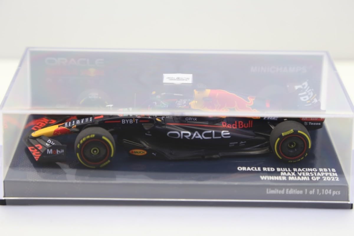 Amazon | ミニチャンプス 1/43 オラクル レッドブル レーシング RB18