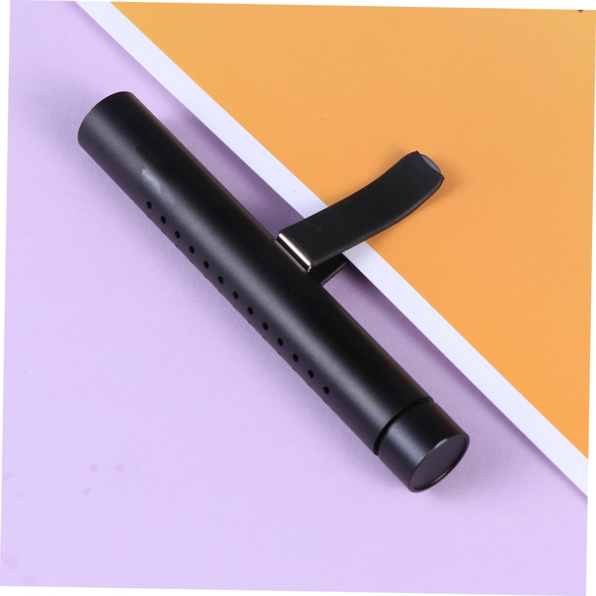 iplusmile 3pezzi Diffusore Di Per Auto Silicone Con Clip Per Ventilazione Profumo Per Auto Con Bastoncino Di Ricambio Design Elegante e Funzione Per Eliminare Odori Sgradevoli Nero