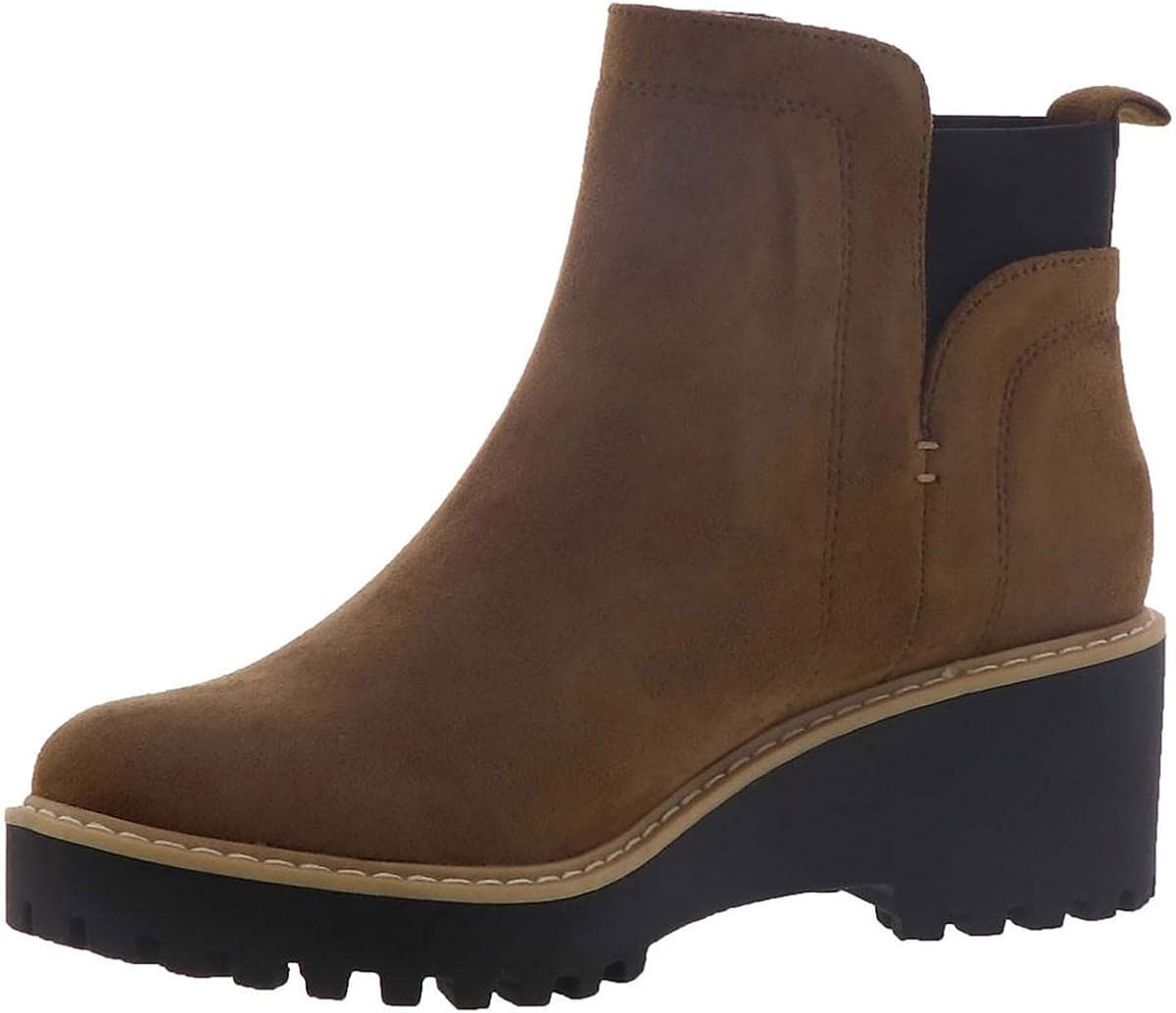 DV Dolce Vita Women's Rielle Ankle Boot