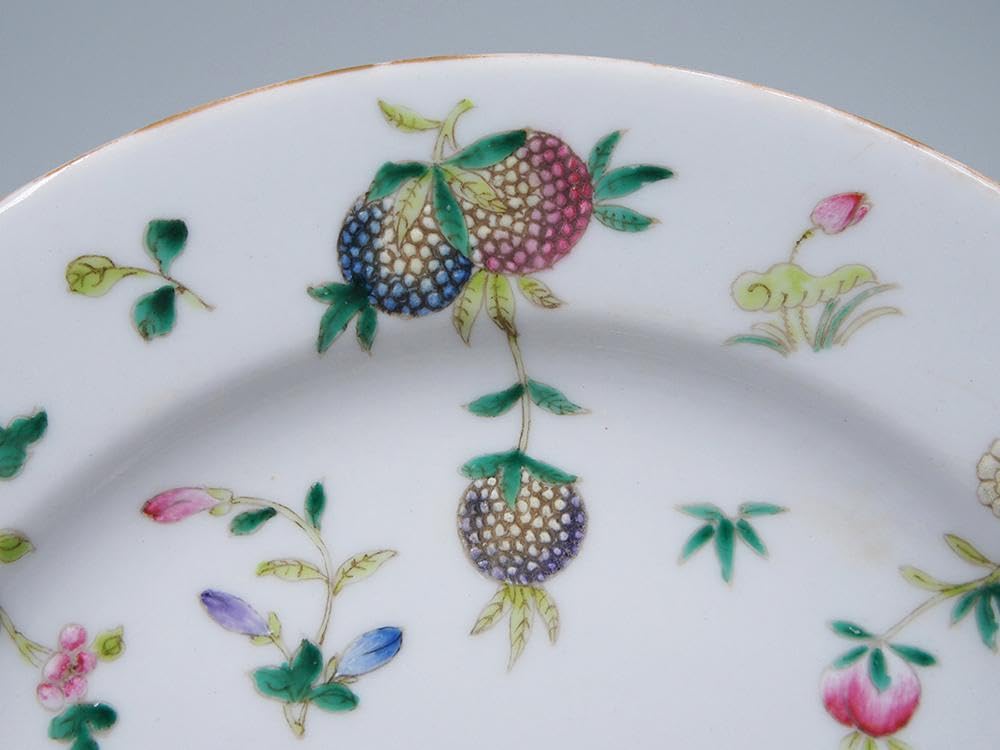 【瓷】　★ 瓷器 粉彩四季花卉紋折沿盤 ★　清代　蝶々 果物 手描文様　明清磁器 瓷】☆ 瓷器 粉彩四季花卉紋折沿盤 ☆清代蝶々 果物 手描文様明