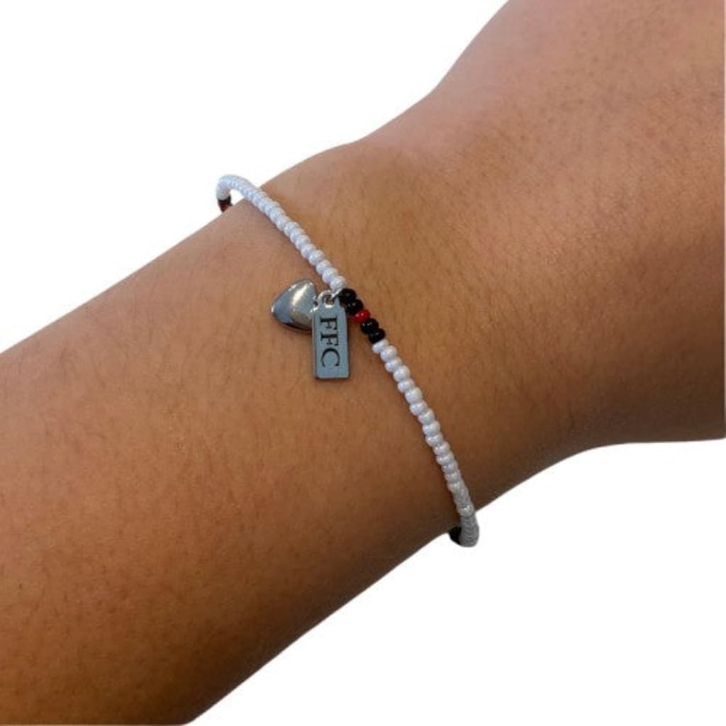 Beadlet Fulham Football Club Fan Beaded Bracelet With Tag & Heart Charm