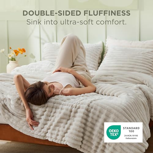 Image of Bedsure Full Fluffy Comforter Set - GentleSoft 3 Pieces Luxury Fleece Linen Bedding, Cozy Room Decor Aesthetic, 1 Full Bed Comforter (82 inchx86 inch) and 2 Pillowcases (20 inchx26 inch)