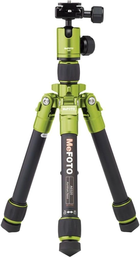 MeFOTO DayTrip Compact Tripod Kit with 2 Section Aluminium Legs - Green