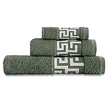 Nuestros juegos de Toallas de 3 Medidas Tocador 30x50 cm Lavabo 50x100 cm Ducha Sábana grande 100x150 cm Materiales y costuras de máxima calidad. Las toallas las puede combinar con sus muebles de baño.