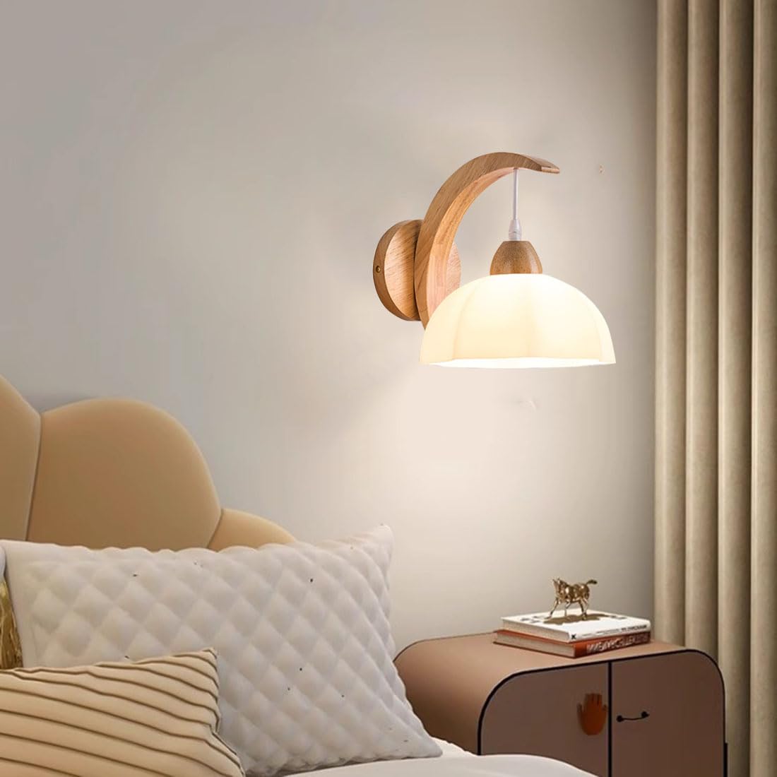 Applique Industriale da Parete con Paralume in Vetro e Base in Legno, Lampada Moderna per Camera da Letto, Soggiorno, Scale, corridoi, Sala da Pranzo e Loft (Anice Stellato)
