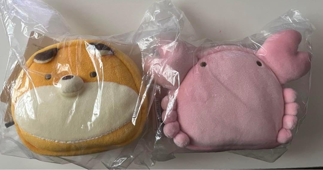 ゴールド系額装付きシルクスクリーン#アート作品#こうもり#カメラ