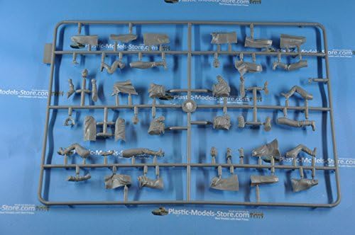 Master Box Plastic Model Figures German Motorcyclists, WW|| ERA 1/35 35178
