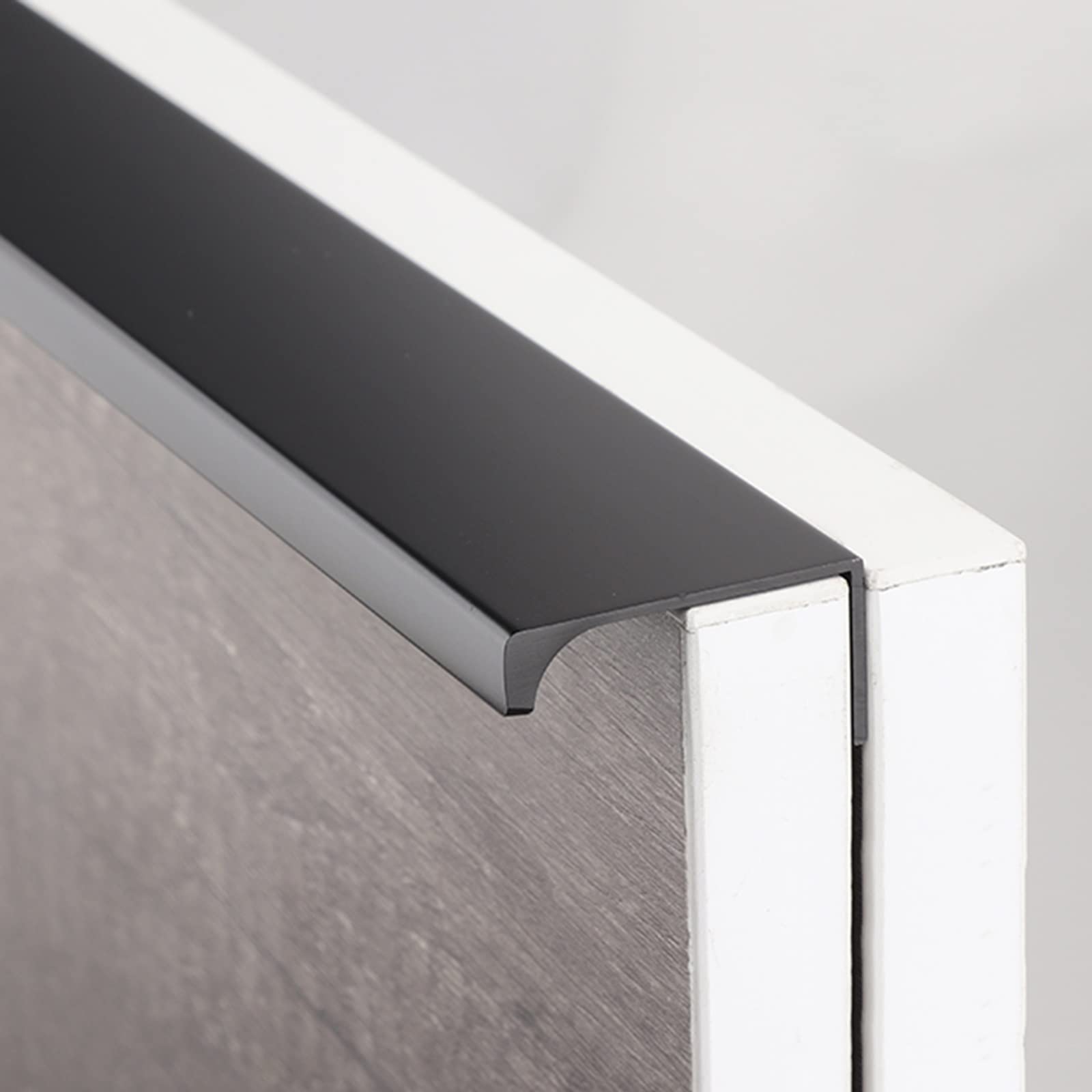 Poignée cachée pour commode et meuble de salle de bain noire mat