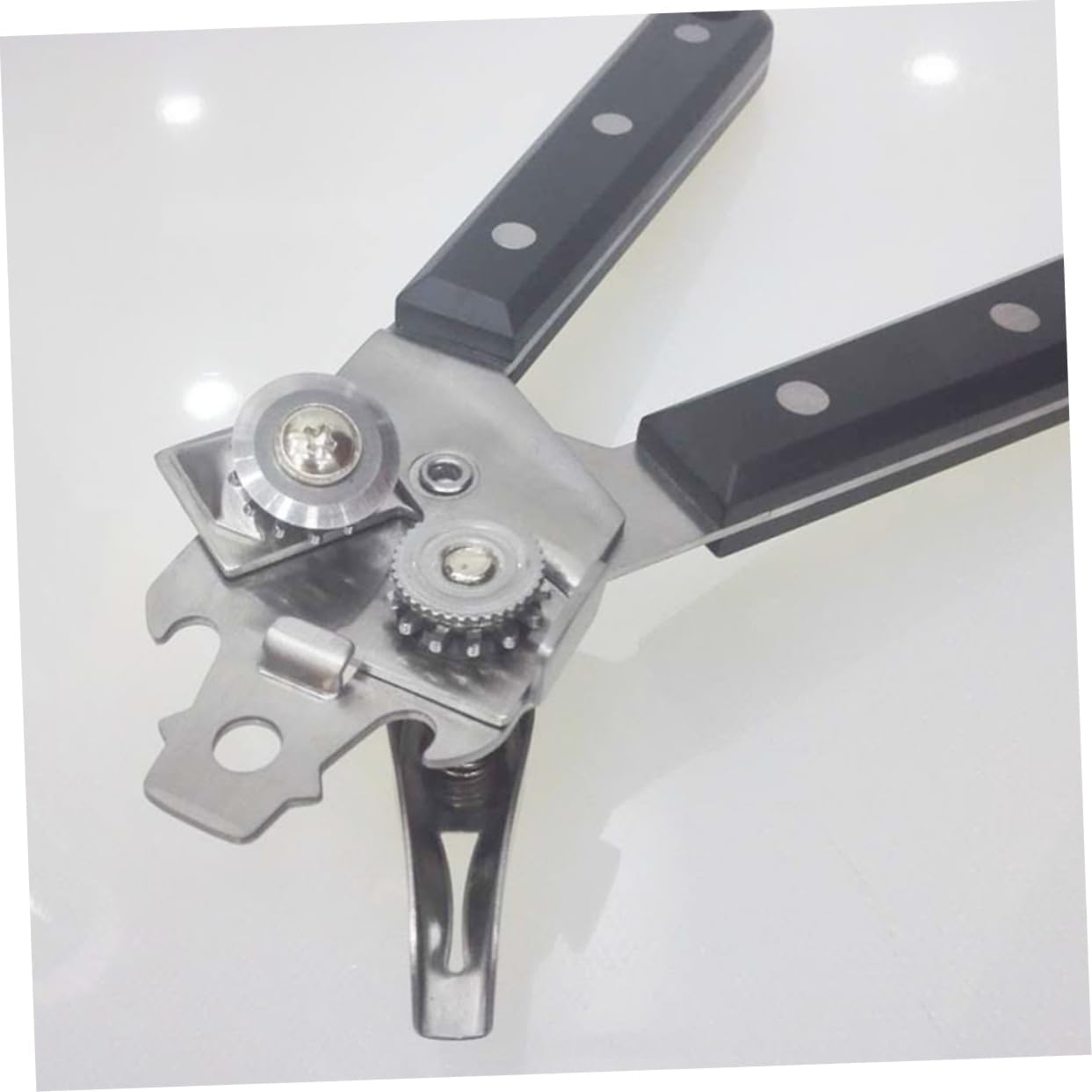 Multi-function Manual Can Opener Heavy Duty Stainless Steel Tin Jar Opener Comfortable Grip for Effortless Use Kitchen Essential Tool for Daily Tasks