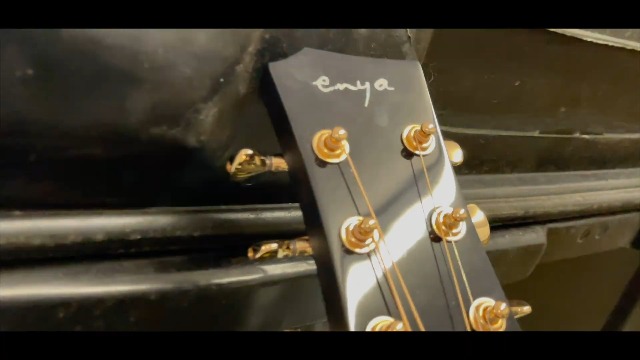 Amazon.com: Enya X4 PRO Carbon Fiber Acoustic Electric Guitar, 41