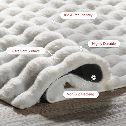 Image of nuLOOM Jeni Off White Checkered Washable Area Rug, 5' x 8'