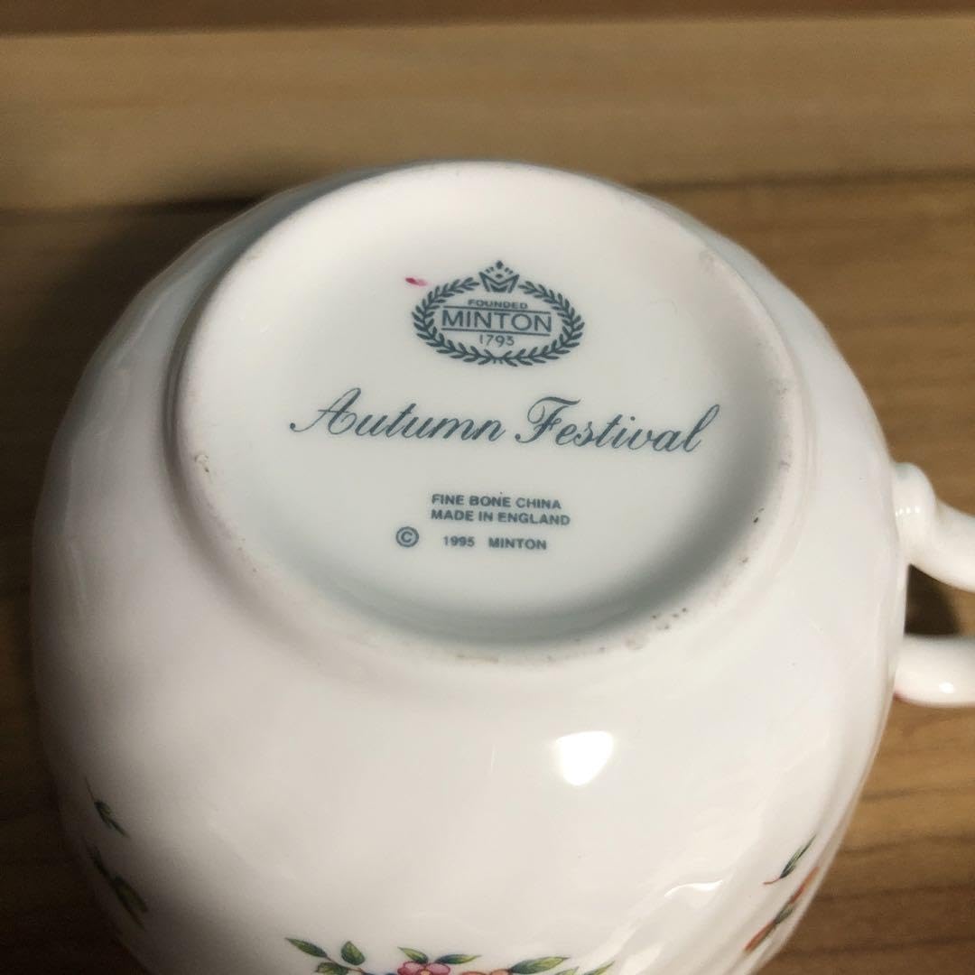 ミントン オータムフェスティバル ティーポット カップ&ソーサー