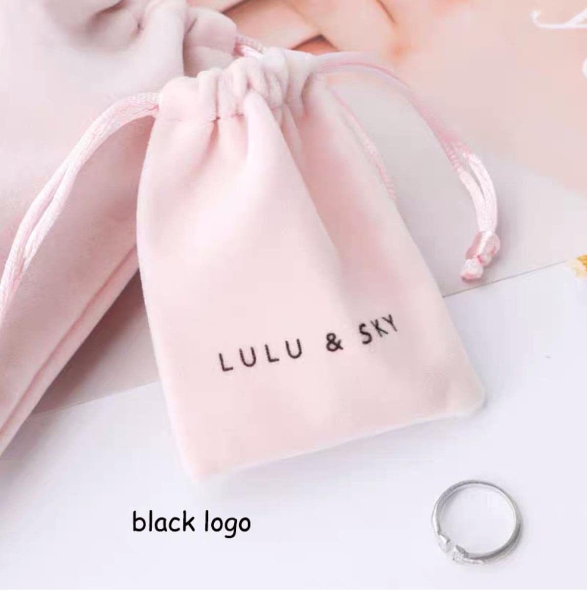Geschenktüten aus Samtband, 7 x 9 cm, 10 x 12 cm, 12 x 15 cm, 50 Stück, Make-up-Schmuckbeutel, Party-Süßigkeiten-Logo, nur 50 Stück, 9 x 12 cm