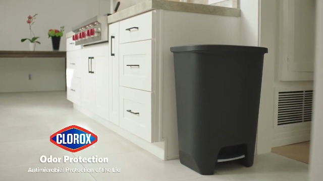 Image of Glad Premium 20 Gallon Trash Can with Clorox Odor Protection | Plastic Kitchen Waste Bin | Hands Free with Stainless Steel Foot Pedal and Garbage Bag Rings, Black