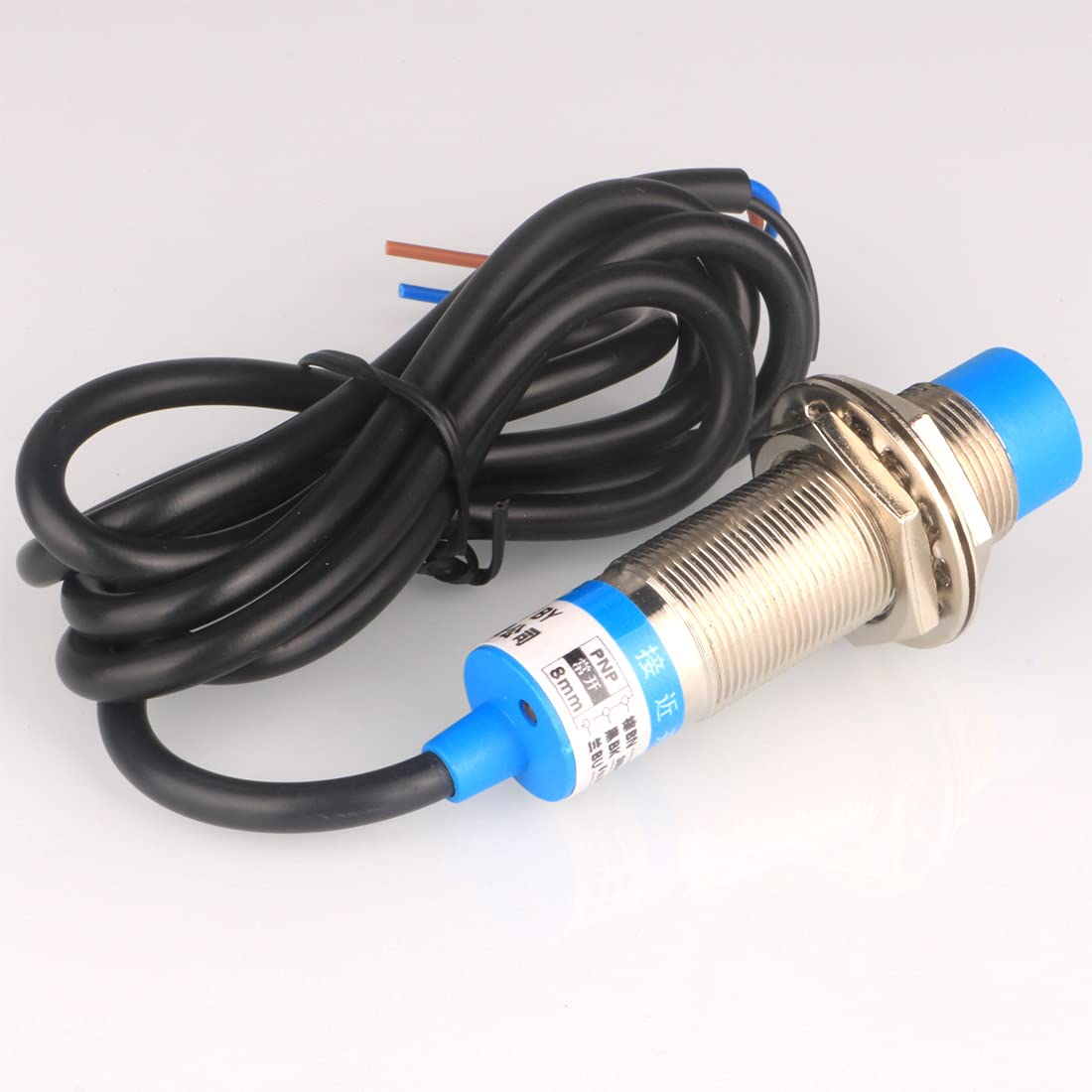 Gebildet Indukcyjny Czujnik Zbliżeniowy 8mm, Rozpoznaje Odległość, Cylinder Przełącznik Zbliżeniowy NPN NO (zwykle otwarty) DC 6-36V 300 mA 3-przewodowy LJ18A3-8-Z/BY (średnica 18 mm)