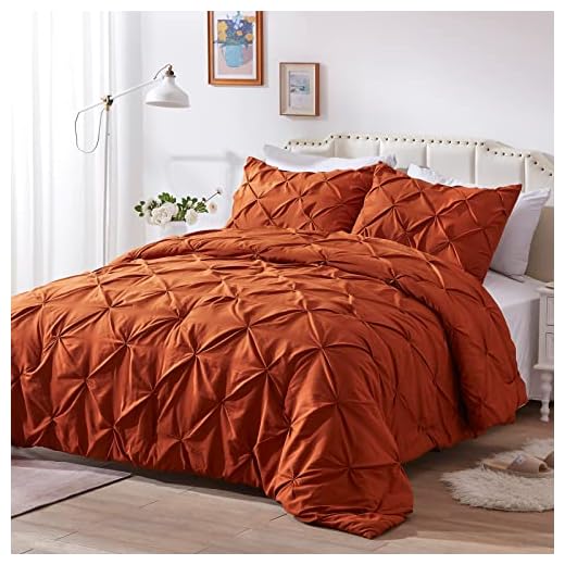 NexHome Queen Comforter Sets Pintuck Rust Comforter Set Soft Pinch Pleat Microfiber Lightweight Down Alternative All Season 3 Pieces Bedding Comforters & Sets（1 Comforter 2 Pillow Shams）