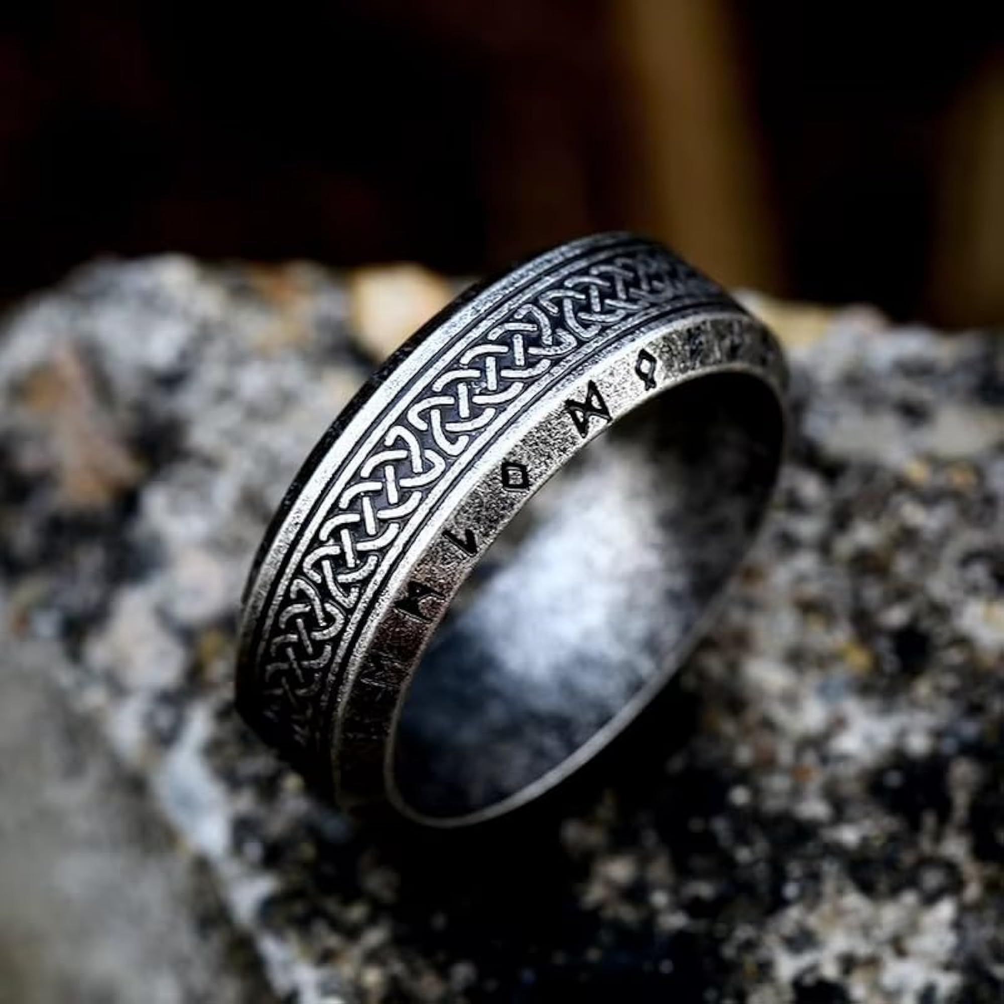 Celtic Knot Pattern Finger Ring for Men