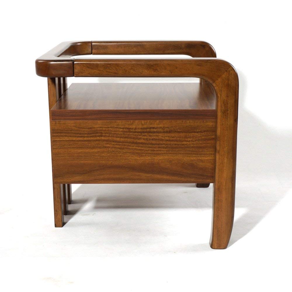 Table de chevet en bois MU pour une chambre à coucher ordonnée et chaleureuse