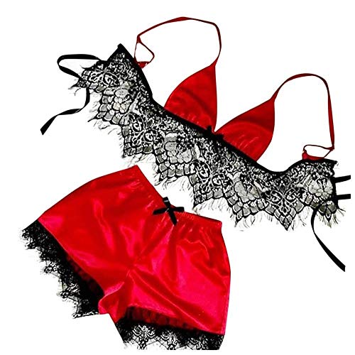 Lingerie sexy en dentelle délicate et finitions haute couture