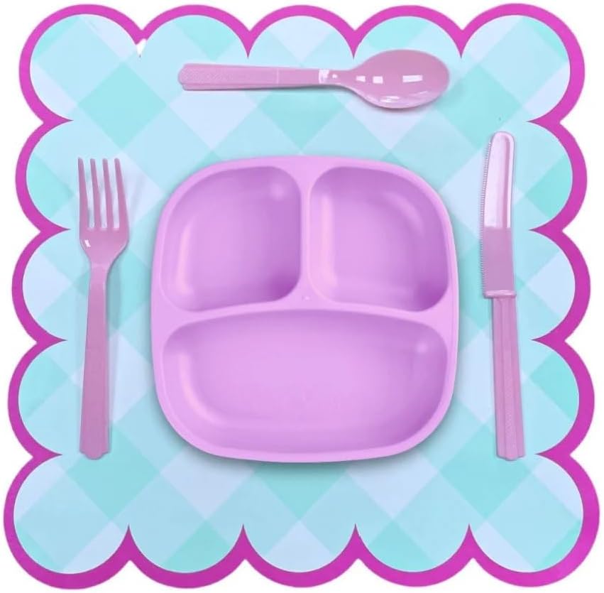 Pastel Gingham Scalloped Placemats (Pack of 8) - Charming & Disposable Mats, Perfect Table Decor For Summer Events, Birthdays, Baby Showers, Picnics, Celebrations & Everyday Use image 3