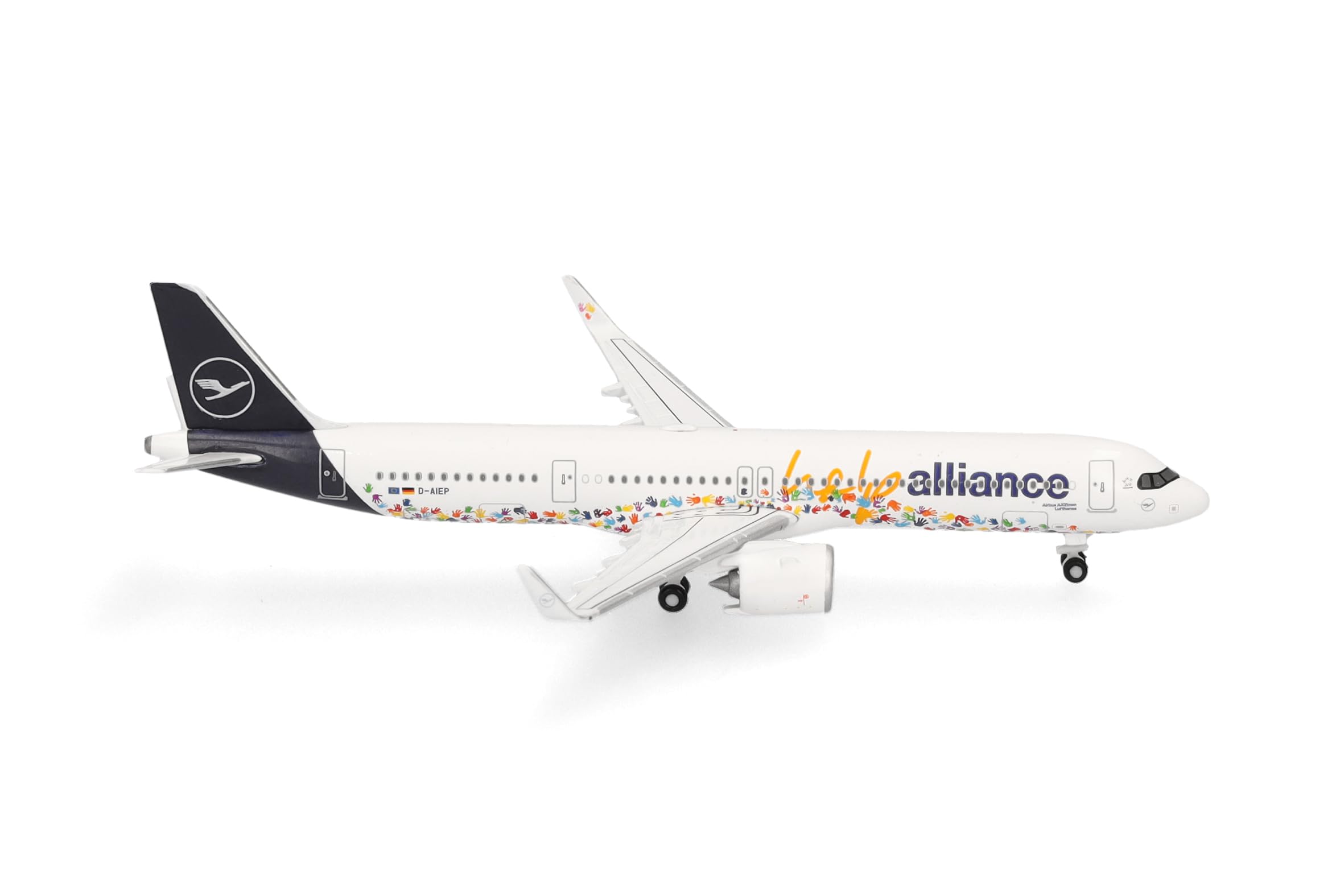 Herpa airplane model Lufthansa Airbus A321neo "Help Alliance", on a scale of 1:500, metal miniature without pedastal, model building, collectors edition