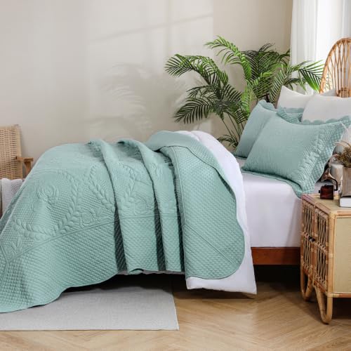 Image of EVENHUG Oversized King Bedspreads California King Quilt Set with Pillow Shams Extra Wide Large King Size Quilts Lightweight Coverlet Bedding Sets Aqua Sky 120 inchx120 inch