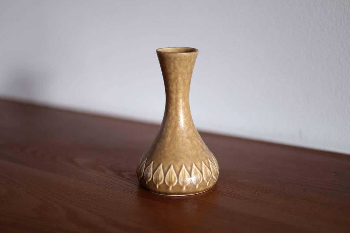 クイストゴーRELIEF（レリーフ）フラワーベース花瓶