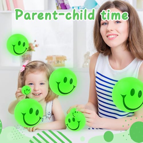 LYPPUL 36 Stück Flummies für Kinder, Leuchtbälle Für Partygeschenke, Grüne flummis, Leuchten im Dunkeln Lächeln Gesicht flummis, Leuchtende Flummi, Mitgebsel Weihnachten Kinder Geburtstagsgeschenk