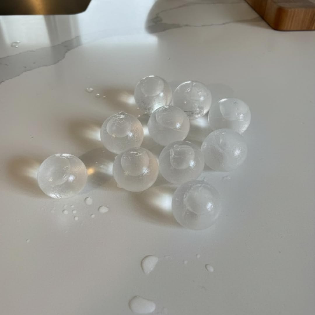Cubetti di Ghiaccio 10pz Riutilizzabili Per Rinfrescare Bevande o Cibo - Trasparenti o Colorati - Per Bevande, Feste, Portamerenda, Gita, Mare,Piscina (PALLINE TRASPARENTI) - 5
